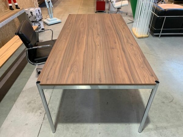 USM HALLER TAFEL