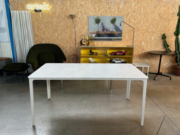 PLATE TABLE CARRARA, VITRA, 735 x 1600 x 800 mm – showroommodel