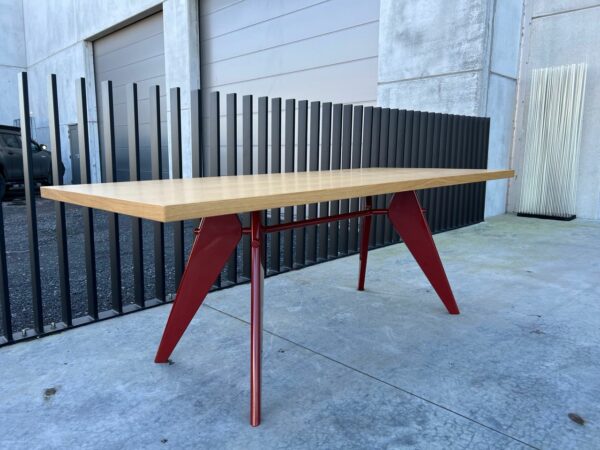 PROUVE VITRA EM TABLE
