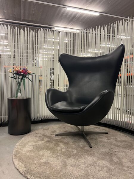 EGG CHAIR Fritz Hansen, Arne Jacobsen