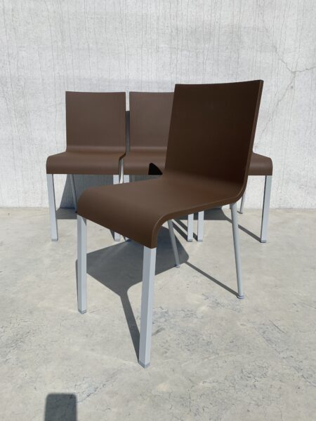 VAN SEVEREN .03 VITRA STOELEN