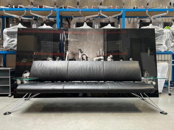 WING VITRA SOFA – COLLECTOR’S ITEM