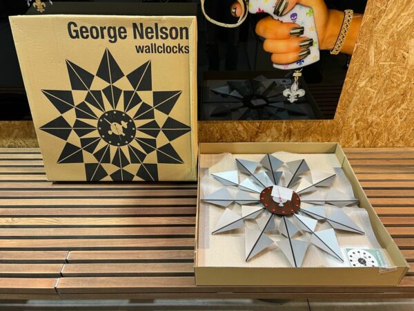 FLOCK OF BUTTERFLIES, GEORGE NELSON, VITRA KLOK , ongebruikt