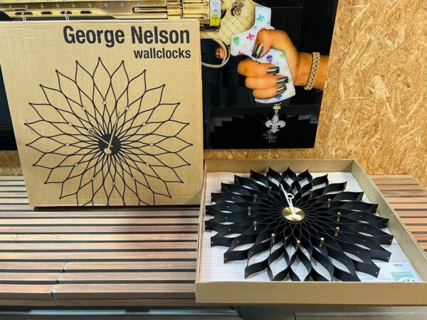 SUNFLOWER CLOCK VITRA, ongebruikt