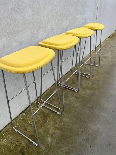 CAPPELLINI HIGH PAD STOOL, GEEL, 4X