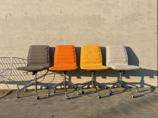 CAPPELLINI LOTUS BUREAUSTOEL