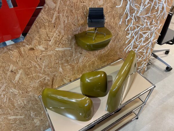 VITRA CORNICHES, GROOT AANTAL