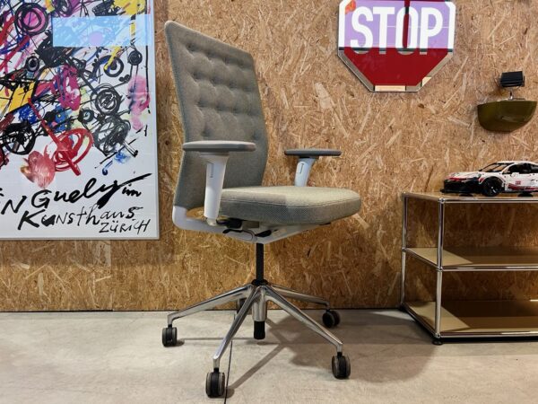 VITRA ID TRIM BUREAUSTOEL – SHOWROOMMODEL