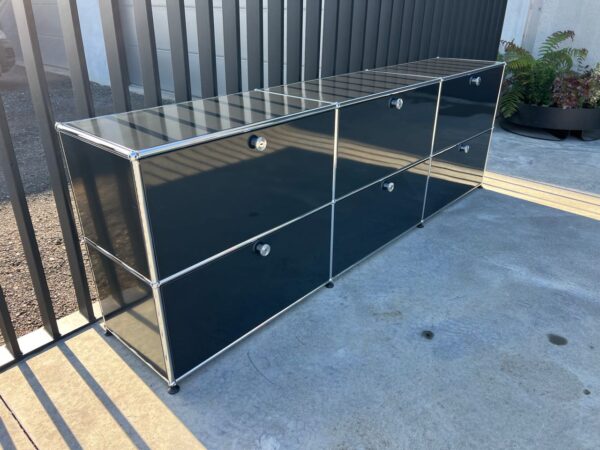 USM HALLER KAST ZWART