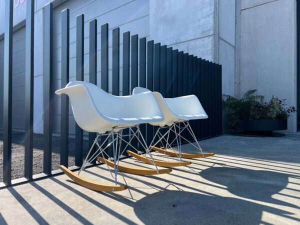 VITRA EAMES ROCKING CHAIR, 1X